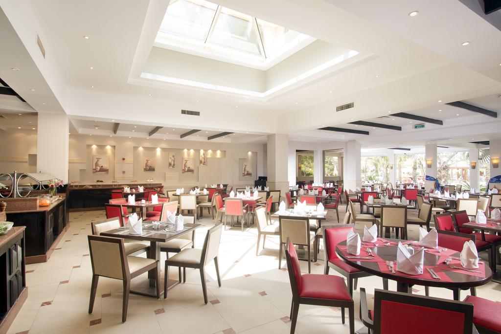 Swiss Inn Plaza Hotel 6th of October City Bagian luar foto