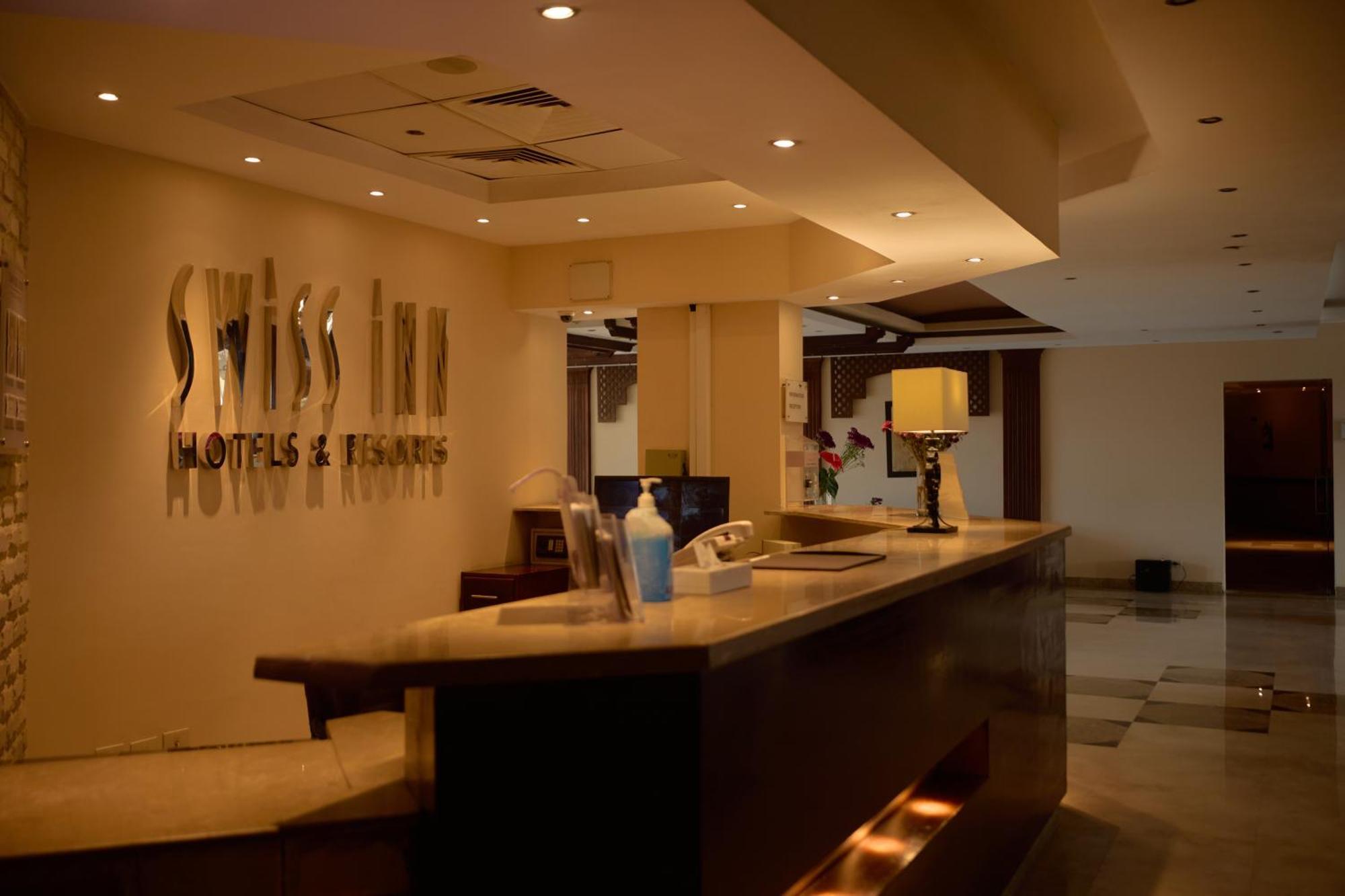 Swiss Inn Plaza Hotel 6th of October City Bagian luar foto